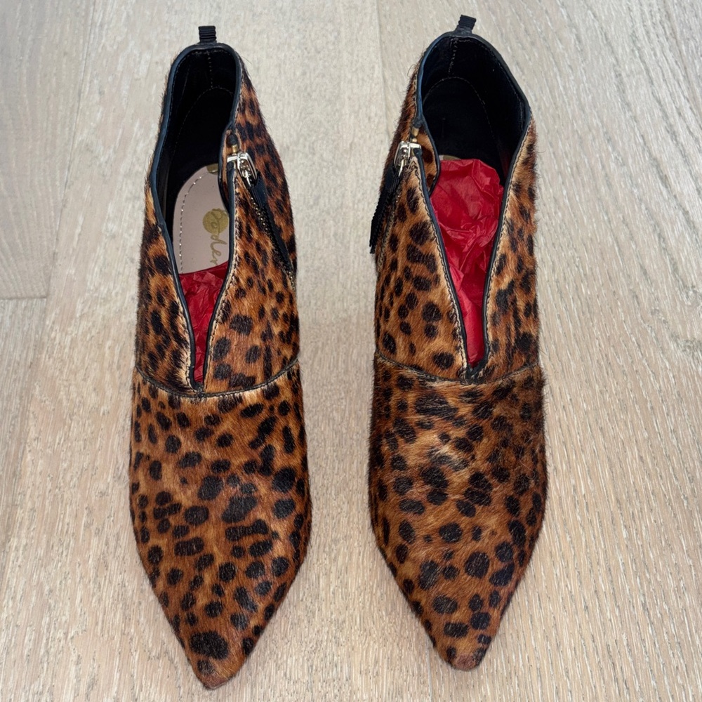 Leopard Print Pointed Ankle Booties - Brown/Black